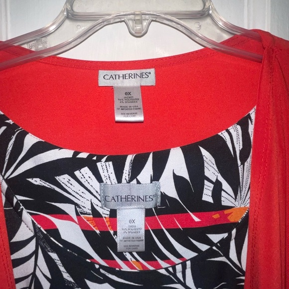 Tropical Print Sleeveless Dress with Red Overlay - Picture 2 of 5